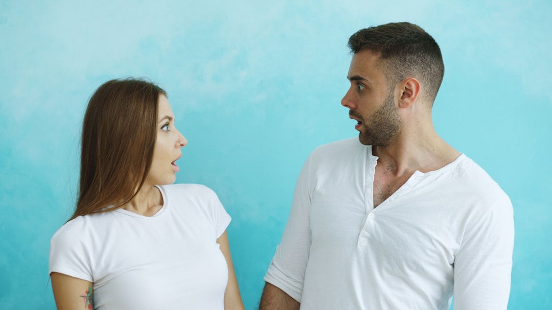 couple_conversation_listening