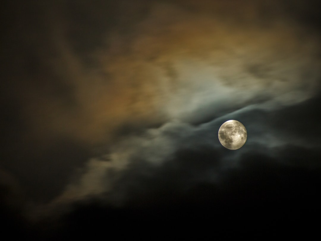 peaceful_sleep_moonlight